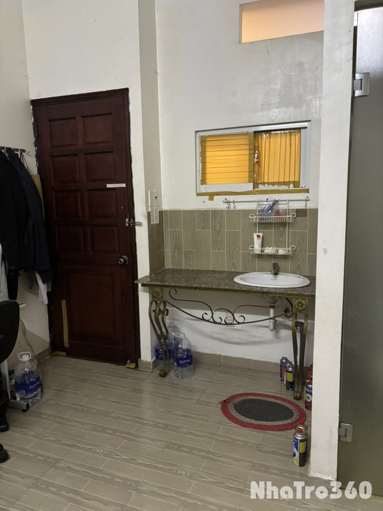 Trọ Q2 gần đảo kim cương đủ nội thất