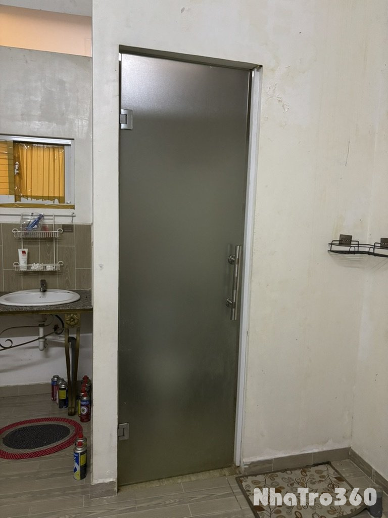 Trọ Q2 gần đảo kim cương đủ nội thất