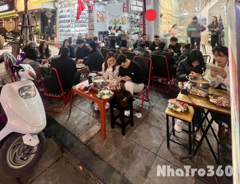 CHÍNH CHỦ SANG NHƯỢNG CỬA HÀNG ĂN UỐNG TẠI NGUYỄN HỮU HUÂN, HOÀN KIẾM, HÀ NỘI