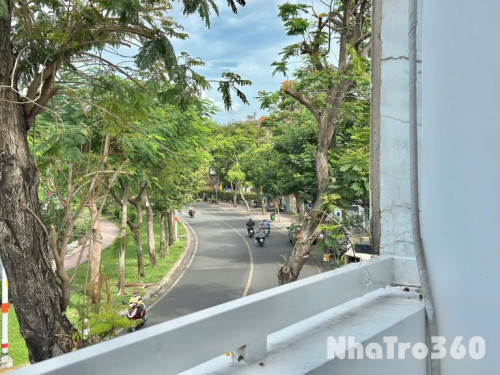 Khai trương căn hộ 1 Phòng ngủ Ban công Q1 gần cầu Kiệu