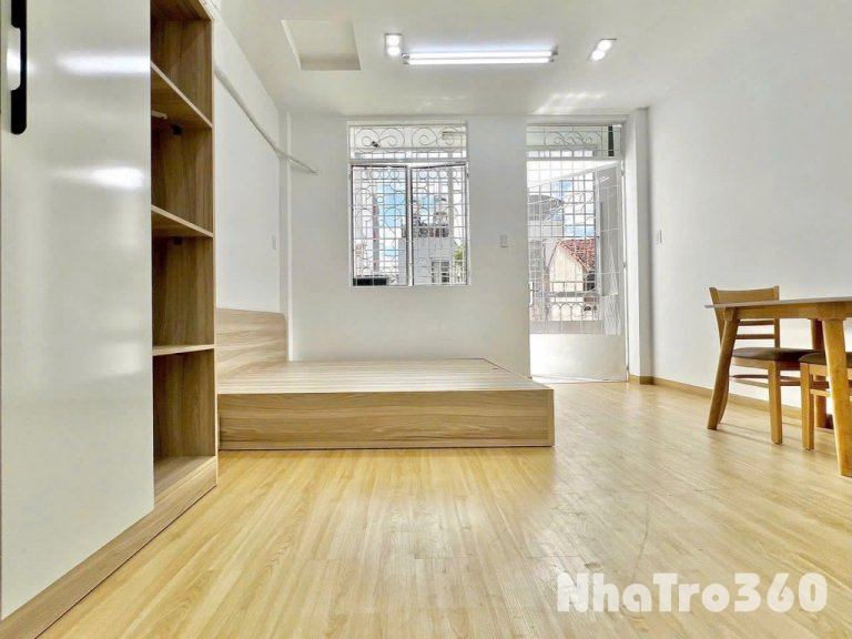 PHÒNG STUDIO FULL NỘI THẤT NGAY HOÀNG VĂN THỤ