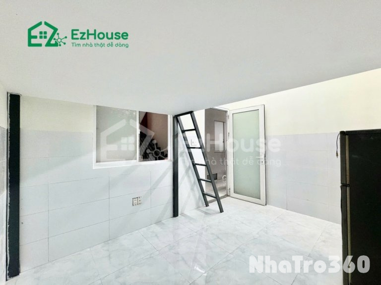 Gác cao, Full nội thất, ngay ngã tư 4 xã