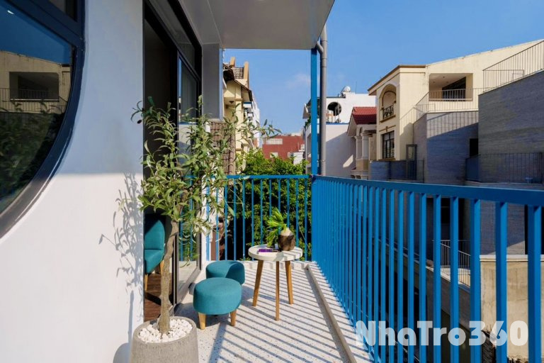 Căn hộ Studio 55m2 với chiếc bancol cực chill