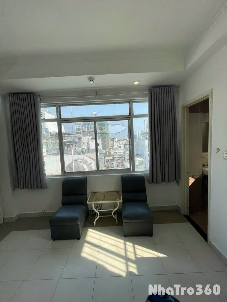 Trống phòng full cửa sổ full nội thất Cô Giang Q1