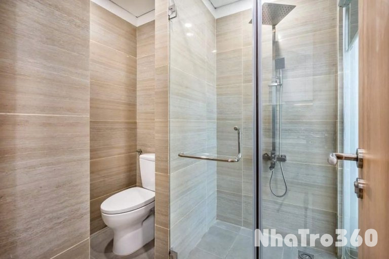 Cho thuê căn hộ ban công, Q1 || đường Nguyễn Trãi || gần Cầu Nguyễn Văn Cừ, Công viên 23 Tháng 9, ĐH Văn Lang