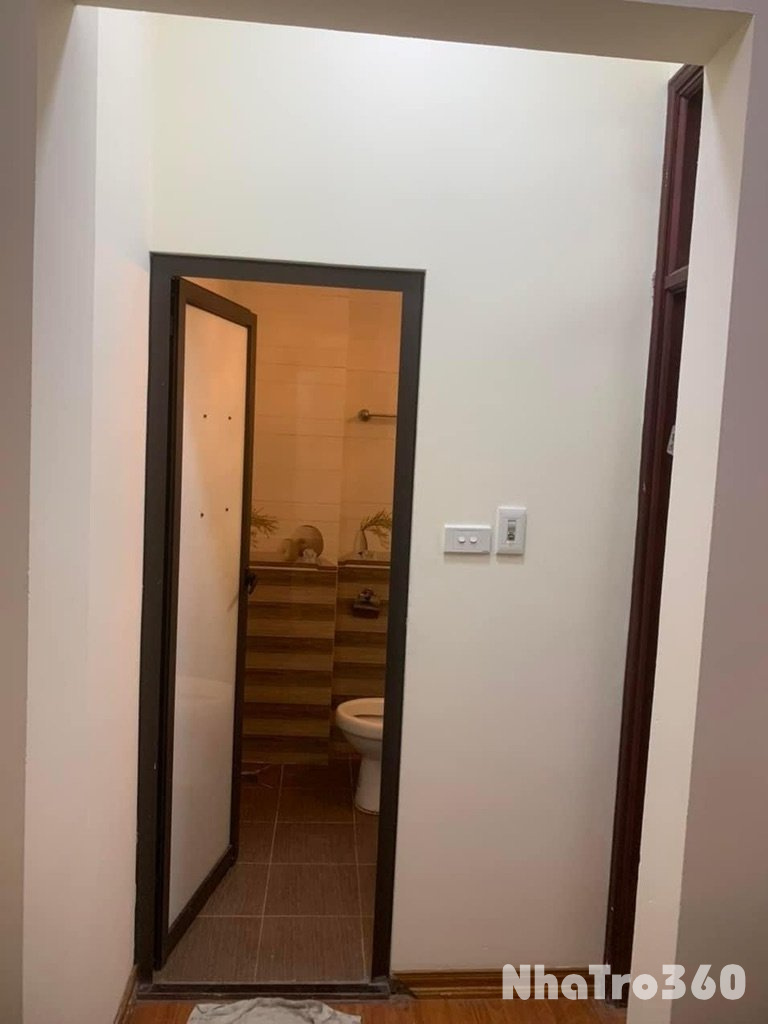 Cho thuê 1 phòng trống trong nhà nguyên căn 4ngủ