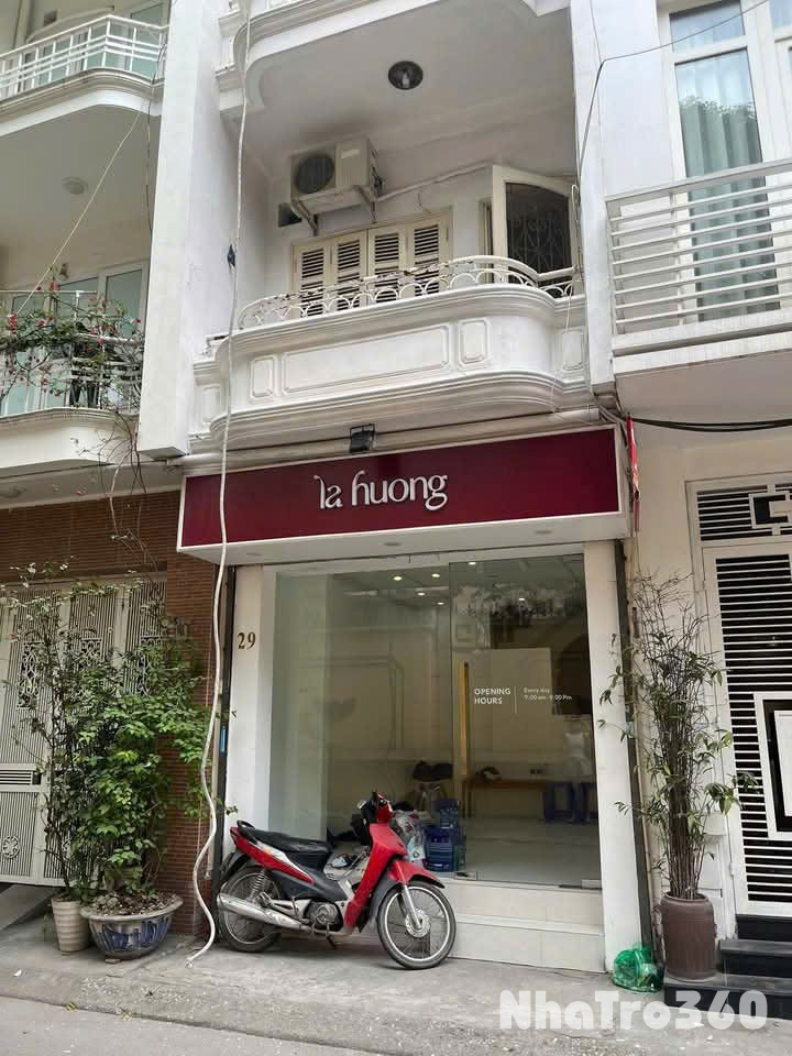 Cho thuê cửa hàng 2 tầng MẶT TIỀN ĐẸP Nguyễn Tri Phương