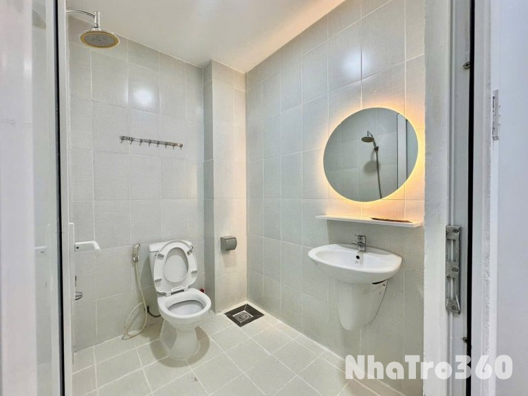 STUDIO cửa sổ full nội thất ngay trung tâm Quận 7