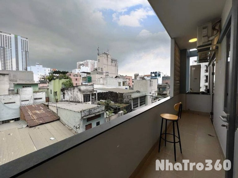 Cho thuê căn hộ 1PN, ban công, Q1 || đường Hồ Hảo Hớn || gần Công Viên 23 Tháng 9, ĐH Văn Lang, cầu Ông Lãnh