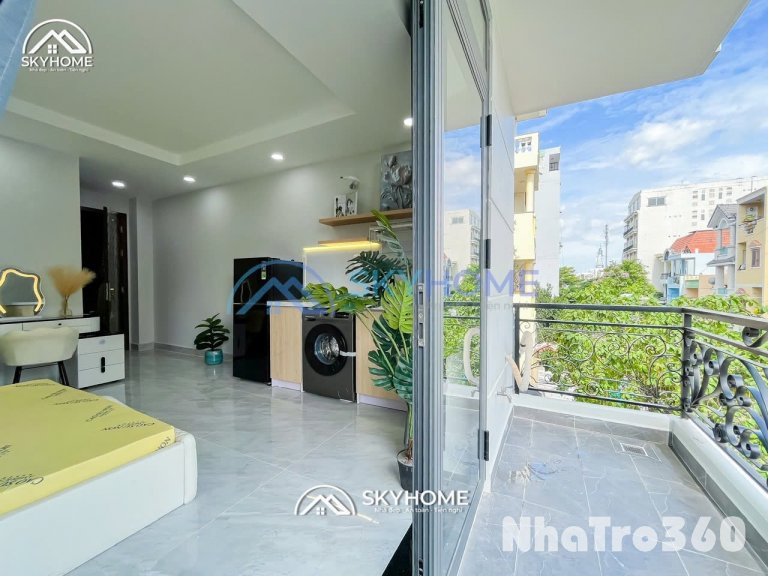 Studio ban công full nội thất ( máy giặt riêng ) gần Lotte Mart , chợ Tân Mỹ