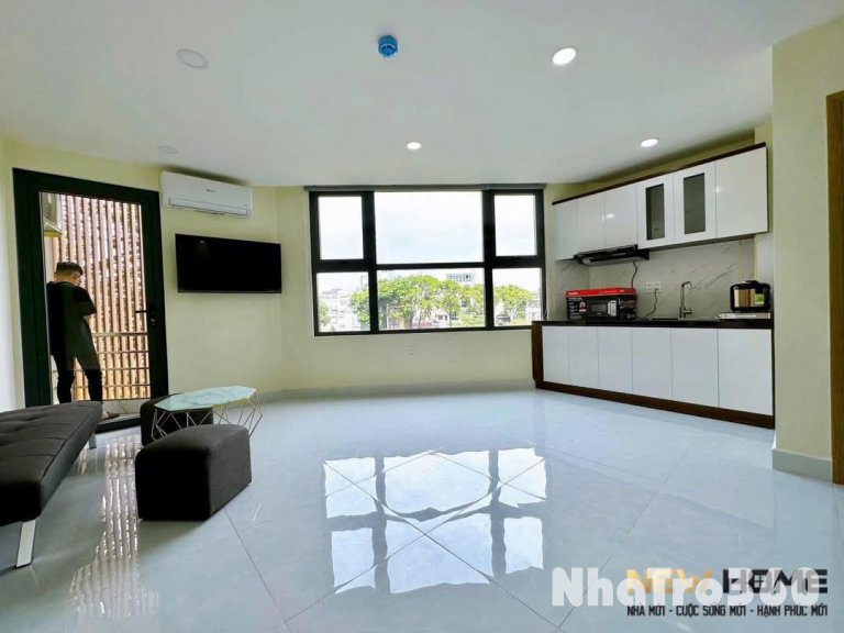 Căn Hộ Ban Công, View Sông, Máy Giặt Riêng,Đại Học Nguyễn Tất Thành, Luật, Cầu Tân Thuận Quận 4