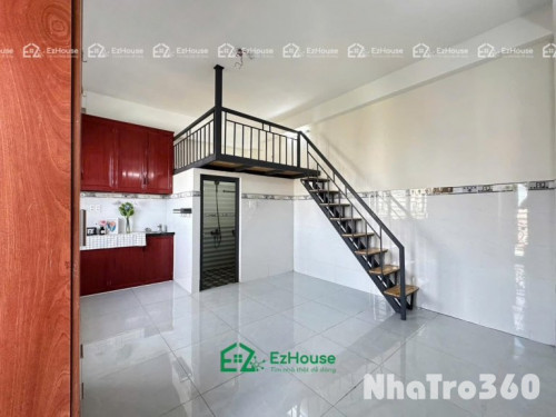 Ngã ngã tư 4 xã, Full nội thất, ban công