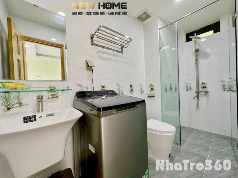 Căn Hộ Ban Công, View Sông, Máy Giặt Riêng,Đại Học Nguyễn Tất Thành, Luật, Cầu Tân Thuận Quận 4