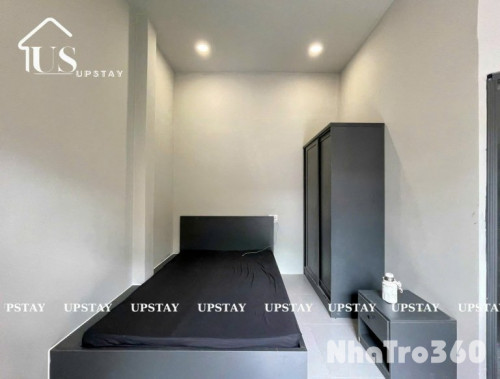 Căn hộ ngay tại trung tâm quận 10, cửa sổ rộng đón nắng, gần UEH