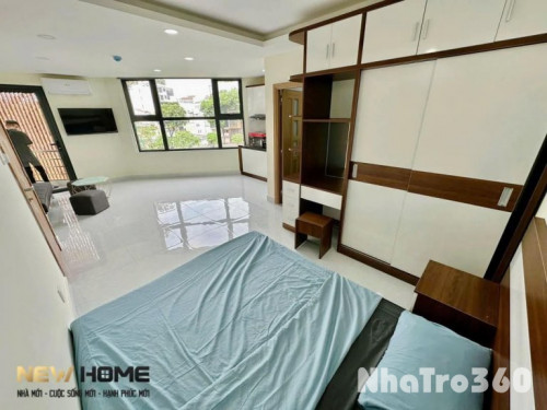 Căn Hộ Ban Công, View Sông, Máy Giặt Riêng,Đại Học Nguyễn Tất Thành, Luật, Cầu Tân Thuận Quận 4