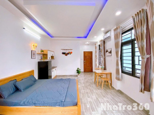 Full nội thất, máy giặt riêng, ban công