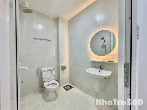 STUDIO cửa sổ full nội thất ngay trung tâm Quận 7