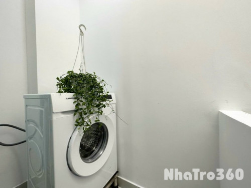 CĂN HỘ STUDIO BAN CÔNG LỚN QUẬN 10