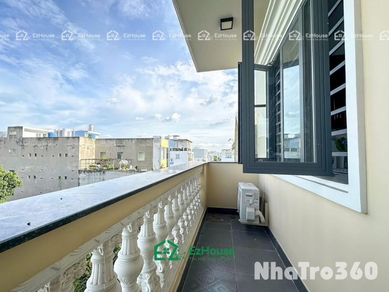 Ngã ngã tư 4 xã, Full nội thất, ban công
