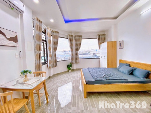 Full nội thất, máy giặt riêng, ban công