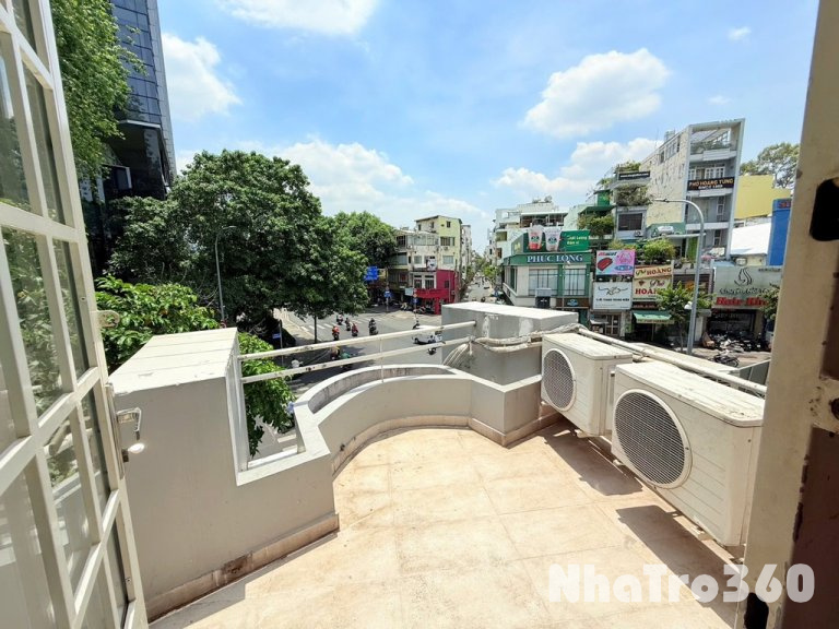 STUDIO BAN CÔNG ĐINH TIÊN HOÀNG