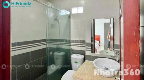 PHÒNG BAN CÔNG MỚI TOANH TẠI Q11