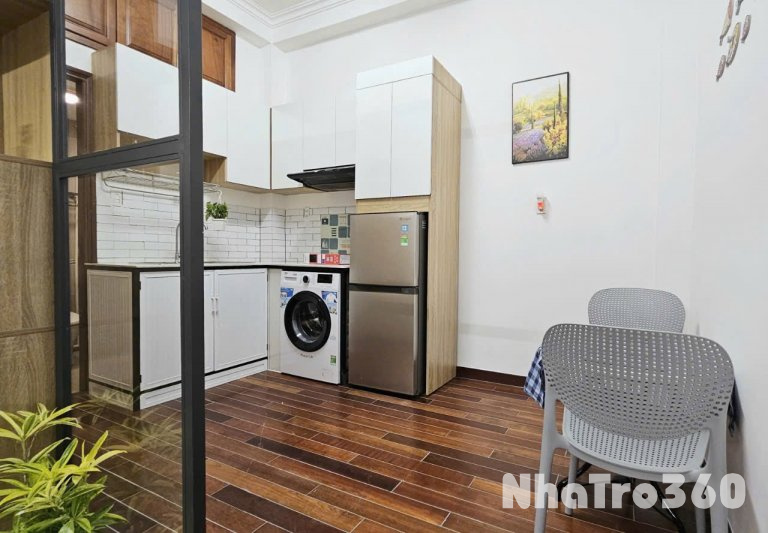 Cho thuê căn hộ tách bếp, Q3 || đường Lê Văn Sỹ || gần cầu Lê Văn Sỹ, Coopmart, Bệnh Viện An Sinh