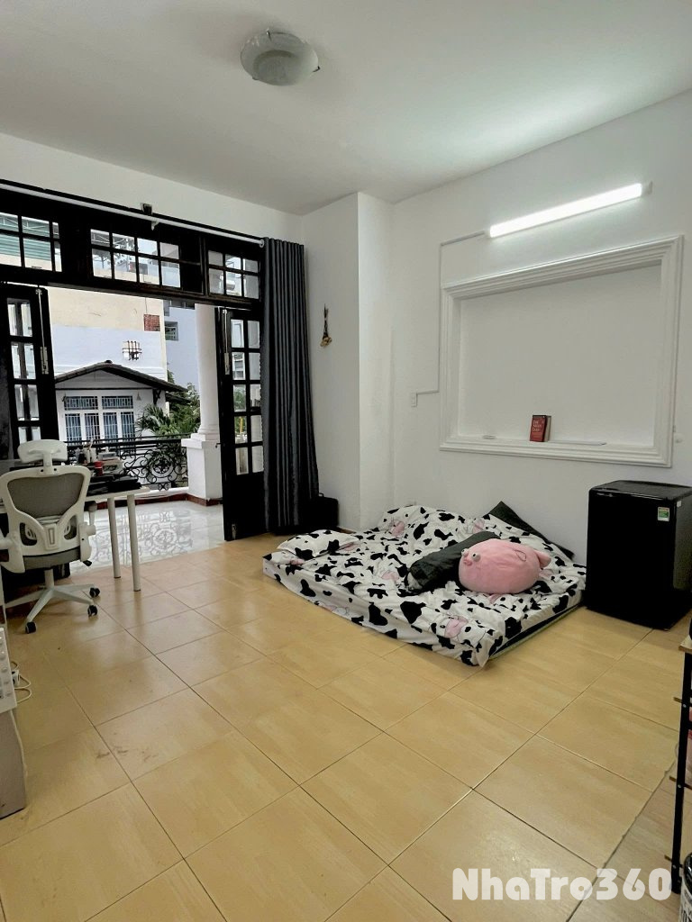 Căn Hộ Ban Công, Full Nội Thất, Crescent Mall, Go Nguyễn Thị Thập, Đại Học Tôn Đức Thắng, Rmit Quận 7