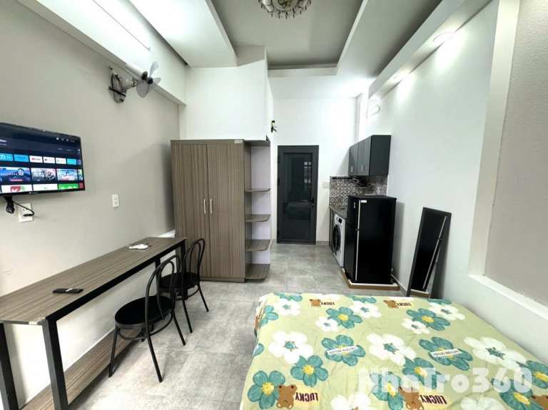 Cho thuê căn hộ Studio Ban công, Máy giặt riêng Q10 gần Sư Vạn Hạnh, cầu vượt 3/2