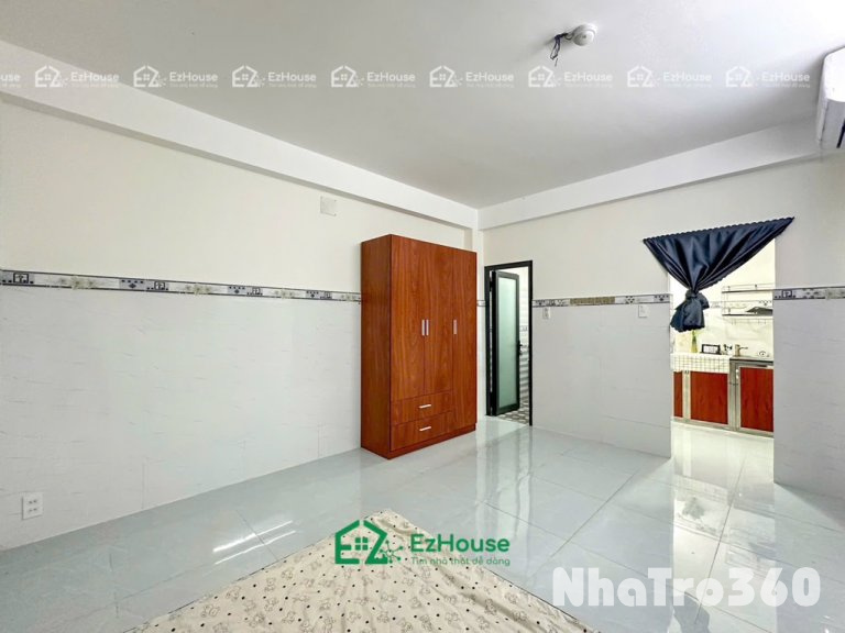 Tách bếp, qua vhu chỉ 5p, bao thoáng