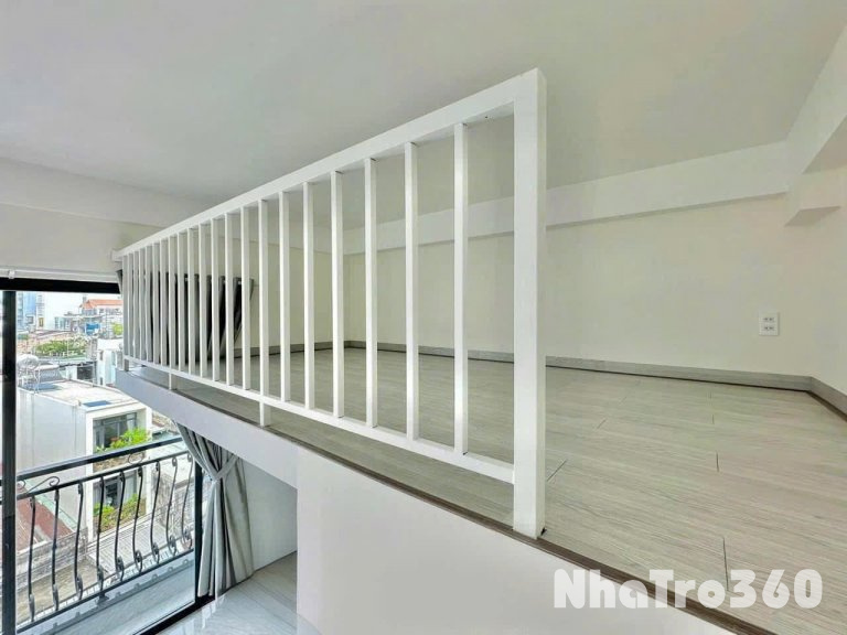 DUPLEX ban công full nội thất gần ĐH Tôn Đức Thắng , Sunrise City