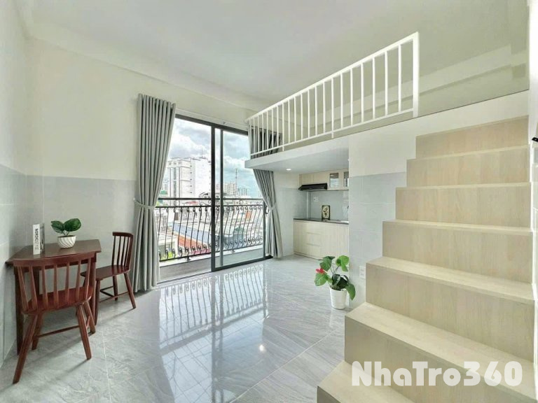 DUPLEX ban công full nội thất gần ĐH Tôn Đức Thắng , Sunrise City