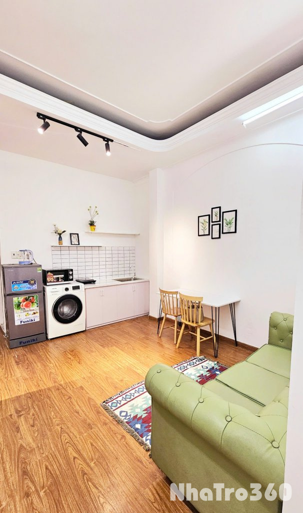 CĂN HỘ 1 PN BAN CÔNG FULL NỘI THẤT QUẬN 1 GẦN CẦU KHÁNH HỘI