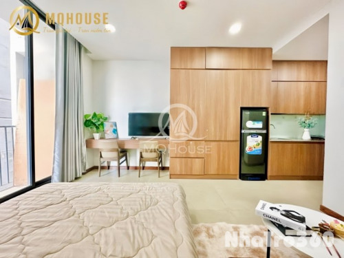 Cho thuê căn hộ Studio tách bếp có Bancol TÂN BÌNH