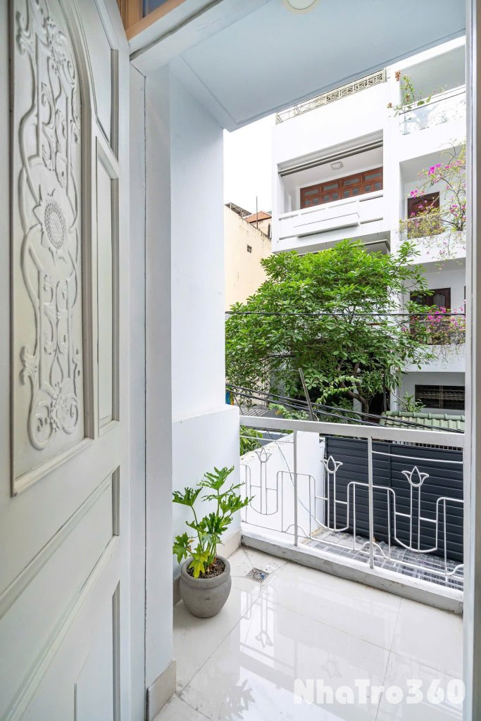 Cho thuê căn hộ ban công, Q3 || đường Nguyễn Văn Mai || gần chợ Tân Định, Công Viên Lê Văn Tám, cầu Kiệu