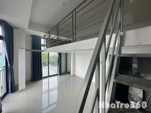 Phòng ban công duplex thoáng mát ngay Chế Lan Viên không giới hạn người ở