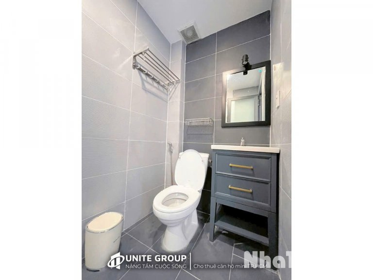 Cho Thuê Căn Hộ Tách Bếp Cửa Sổ Thoáng Ngay Lê Văn Sỹ Quận 3