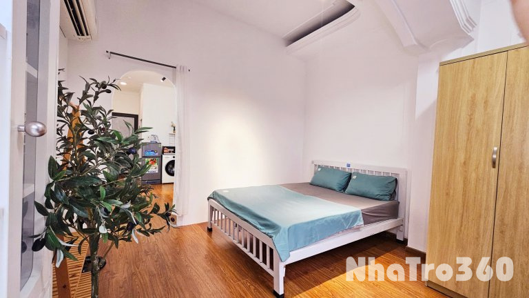 CĂN HỘ 1 PN BAN CÔNG FULL NỘI THẤT QUẬN 1 GẦN CẦU KHÁNH HỘI