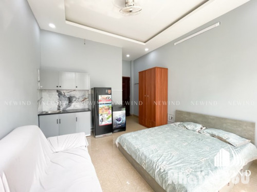 Studio ban công full nội thất gần Lotte Mart , ĐH Tôn Đức Thắng