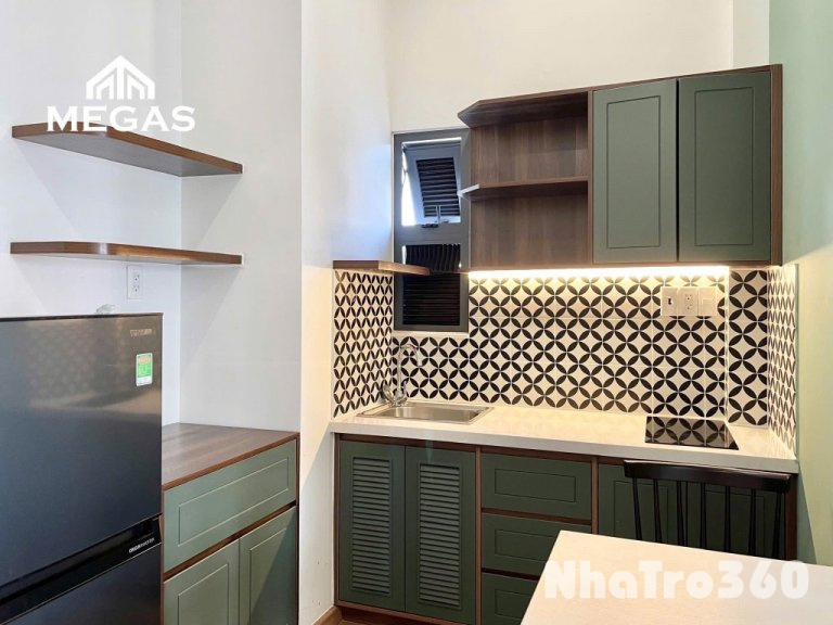 Căn hộ full nội thất ban công 40m2 Nguyễn Khoái