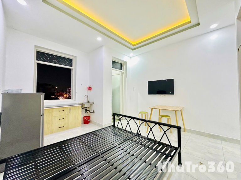 Full nội thất, ban công, cửa sổ, tự do