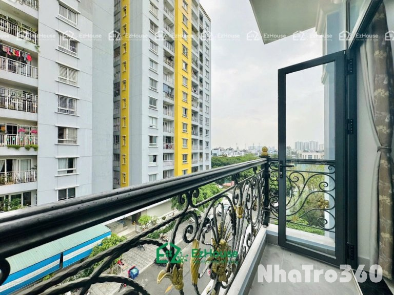 Full nội thất, ban công rộng, máy giặt riêng