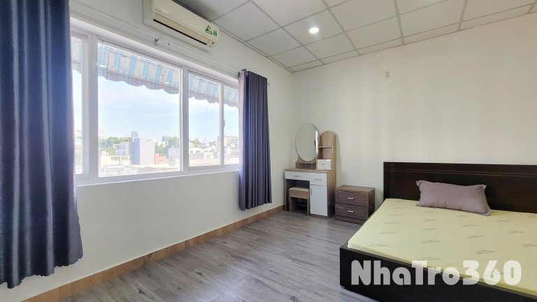 🏠Cho thuê căn hộ 1 Phòng ngủ riêng, Ban công rộng đến 70m2 Q1 gần công viên Lê Văn Tám, chợ Tân Định