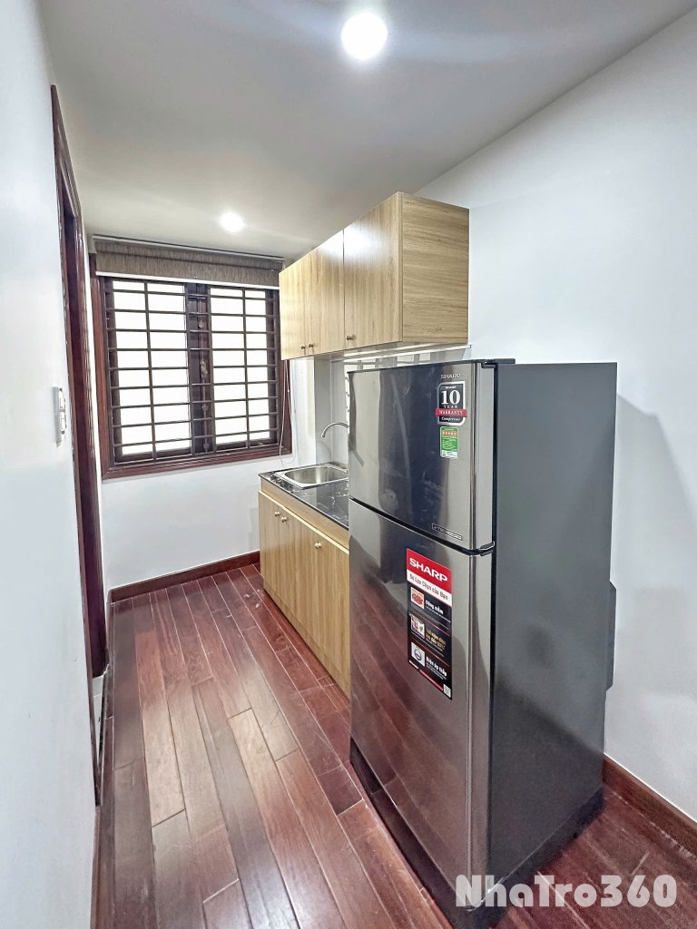 Cho thuê căn hộ Studio Cửa sổ, Máy giặt riêng Q1 gần cầu Calmette, cầu Ông Lãnh