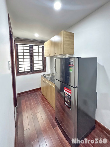 Cho thuê căn hộ Studio Cửa sổ, Máy giặt riêng Q1 gần cầu Calmette, cầu Ông Lãnh