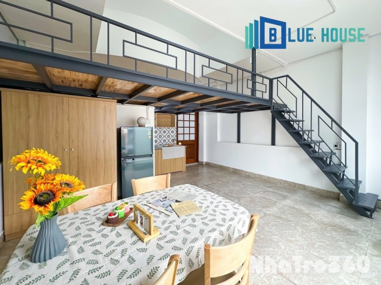 Duplex ban công lớn full nội thất siêu rộng
