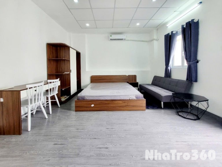 Cho thuê căn hộ Studio Vách ngăn, Ban công, Máy giặt riêng Q10 gần GO Miền Đông, Vạn Hạnh Mall