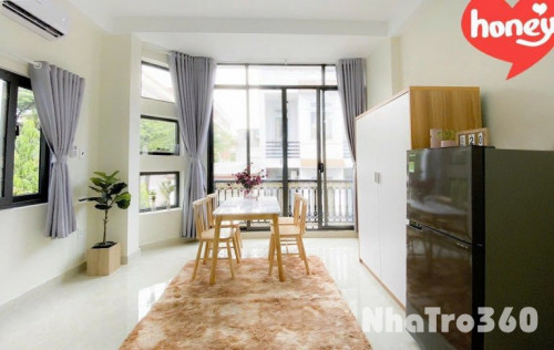 Duplex ban công trống sẵn ở liền được ngay Etown không giới hạn người ở