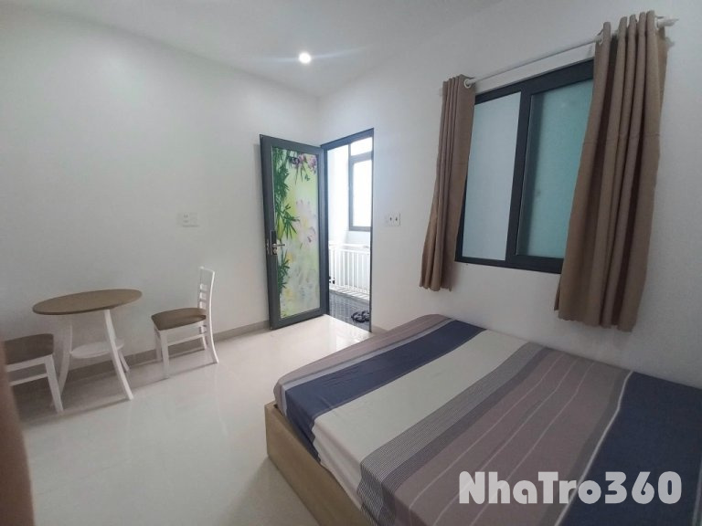 Căn hộ cửa sổ lớn, Quận 4, Hoàng Diệu, sát Quận 1