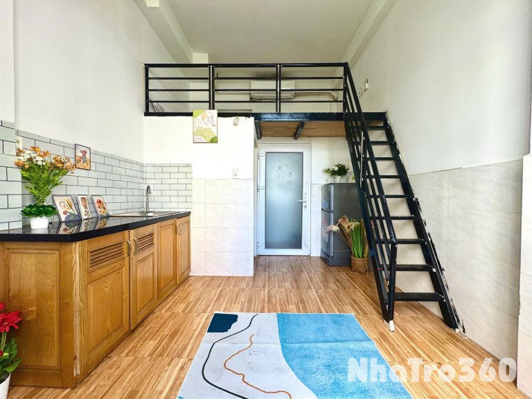 Duplex cửa sổ ngay Lâm Văn Bền giá chỉ 4xxx